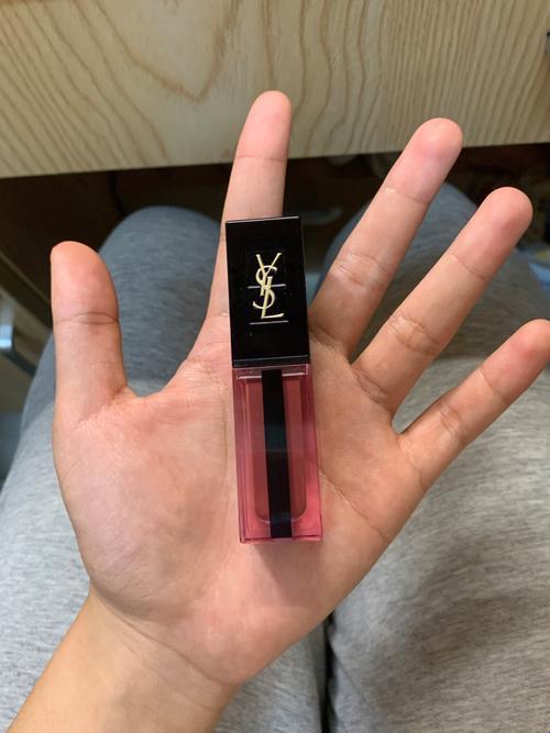 YSL“颜霸”AE86V10：网友辣评，笑掉大牙！